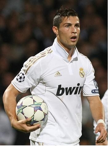 法媒：枪手和萨卡原则上已达成续约协议，新合同至2030年（法媒：阿森纳与萨卡基本谈妥续约，新约至2030年）