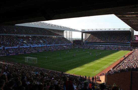 下半场发威！穆雷贡献23分12助攻，三分4中3（穆雷下半场爆发：23分12助攻，三分4投3中）