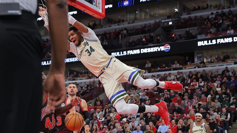 阿西尼翁：孔帕尼能让球员愿意闭着眼睛跟随他上场拼战（阿西尼翁：孔帕尼让球员愿意毫不犹豫地跟他上场拼搏）