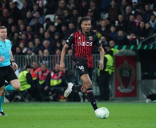 杰伦·布朗本赛季已砍3次40+，追平生涯单赛季最高纪录（杰伦·布朗本季第三次轰40+，追平个人单季纪录）