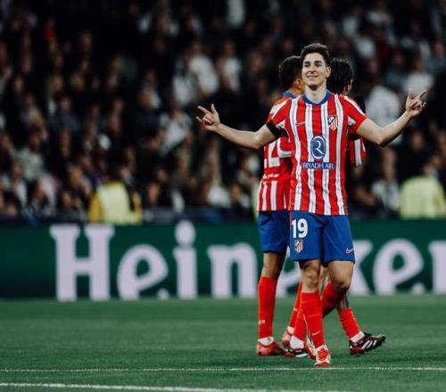 曼城vs勒沃库森：马尔穆什搭档萨维尼奥，哈兰德替补待命（曼城对阵勒沃库森：萨维尼奥联手马尔穆什，哈兰德替补候命）