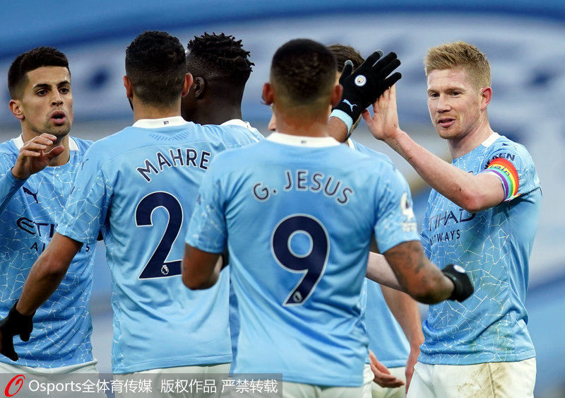 科斯塔库塔：点球毫无逻辑，这么吹一个半场能吹17、18个点球（科斯塔库塔：这种点球判罚毫无道理，按这标准半场能判十七八个点球）